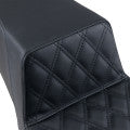Saddlemen RoadSofa™ Lattice Stitch Seat – Carbon Fiber Black / Gray Stitch