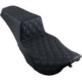 Saddlemen RoadSofa™ Lattice Stitch Seat – Carbon Fiber Black / Gray Stitch